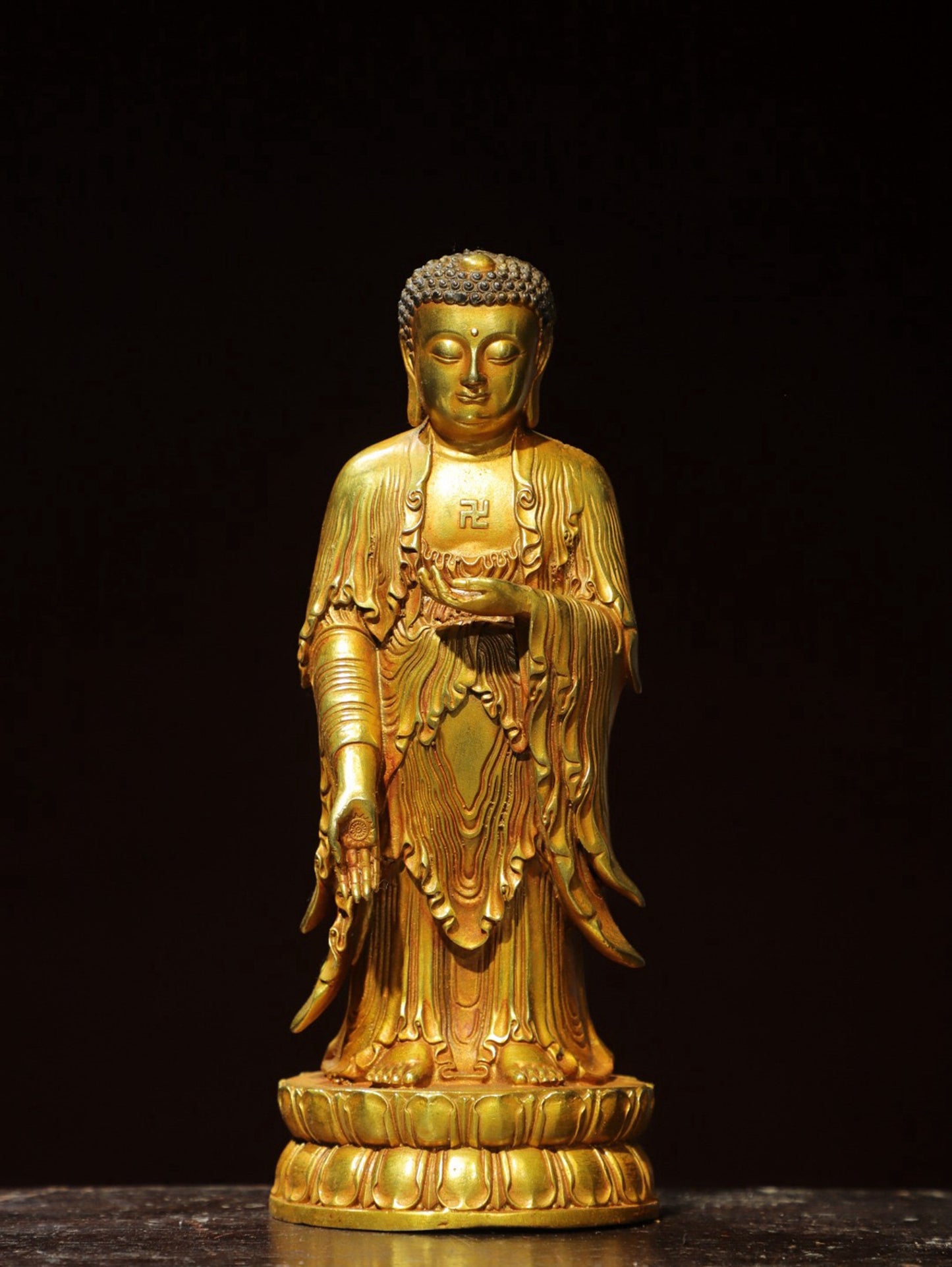 Bronze gilded statue of Amitabha Buddha
