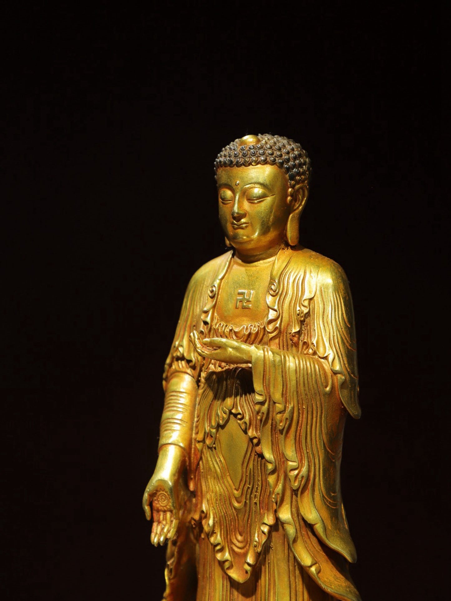 Bronze gilded statue of Amitabha Buddha