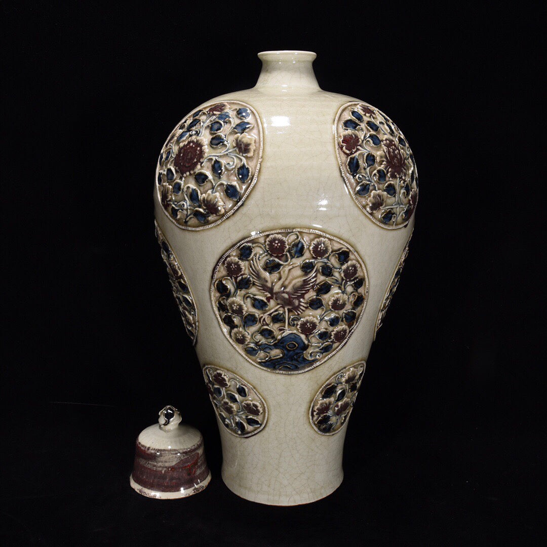 Chinese antique plum vase with flower and bird patterns