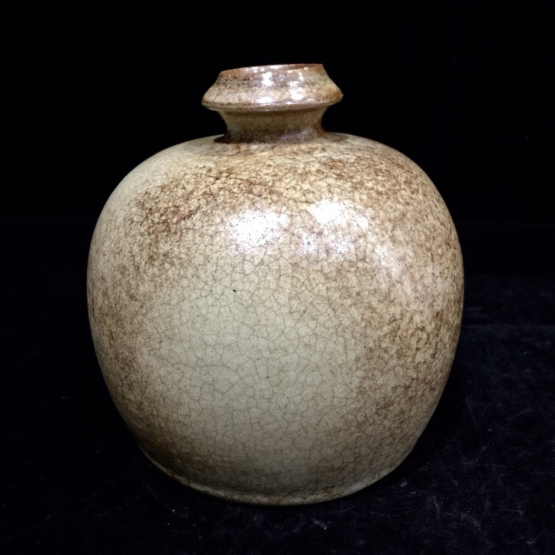 Chinese Antique Porcelain Dulu Bottle