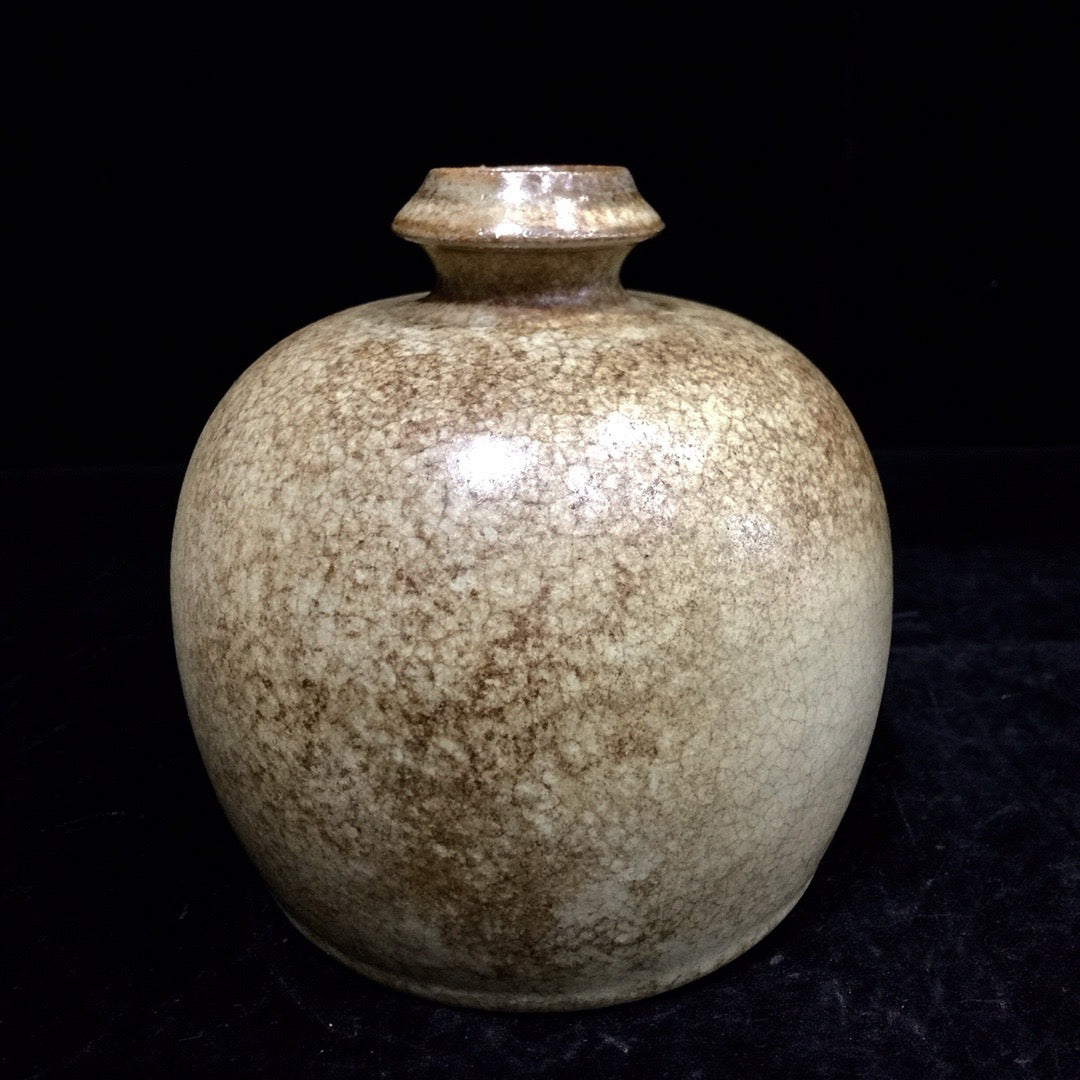Chinese Antique Porcelain Dulu Bottle