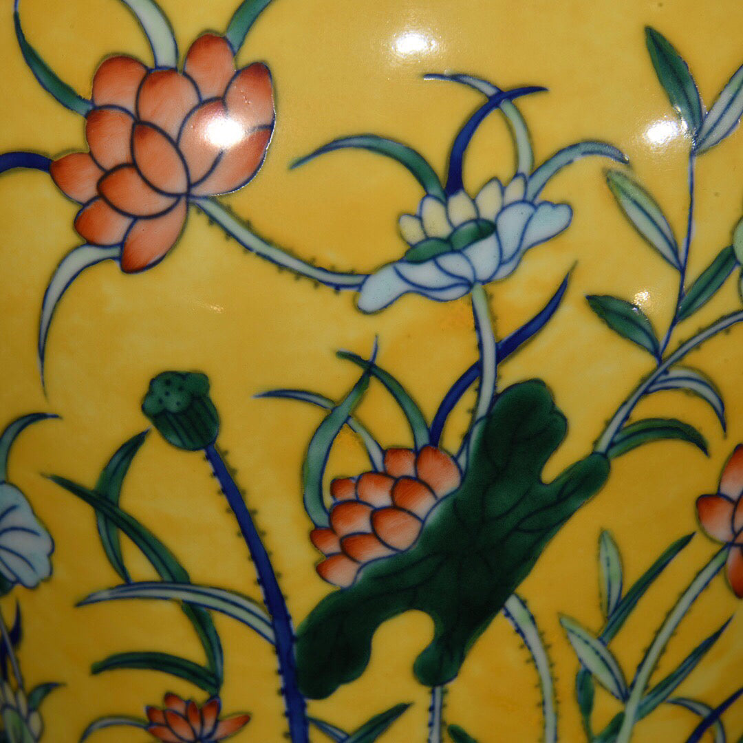 Chinese antique plum vase with lotus leaf pattern