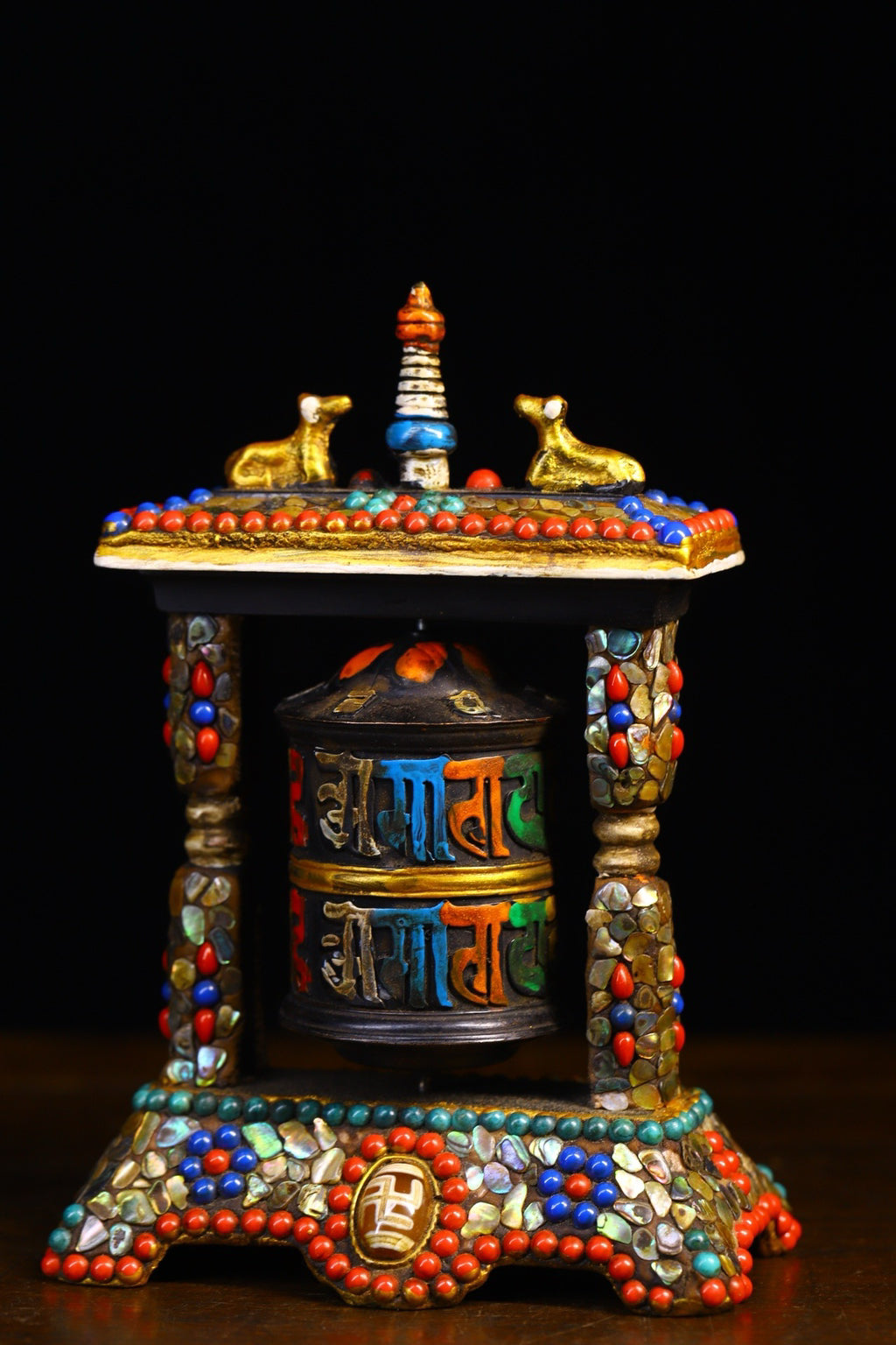 Copper body pure handmade knocking, chiseling, inlaid with gemstones, celestial bead spinning wheel