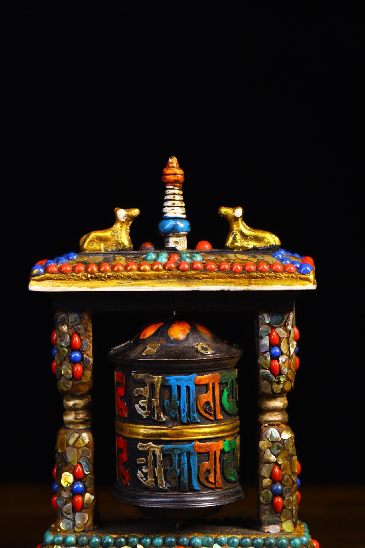 Copper body pure handmade knocking, chiseling, inlaid with gemstones, celestial bead spinning wheel