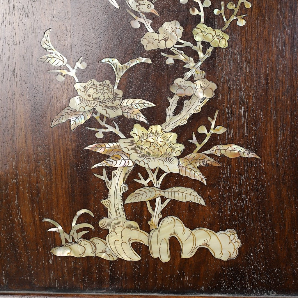 Hua Li Mu hollow carved inlaid shell screen ornament