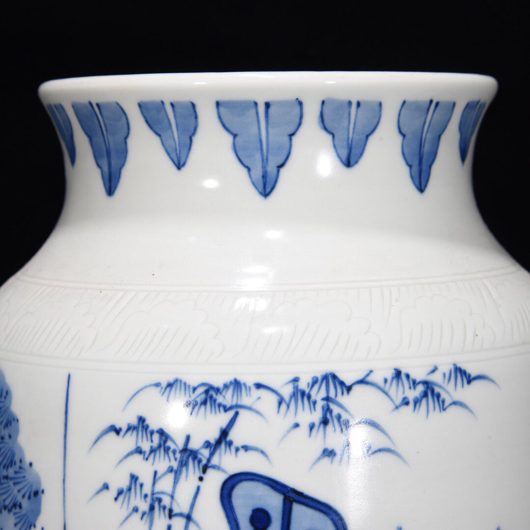 Chinese antique Yuan blue and white character story patterned hat tube
