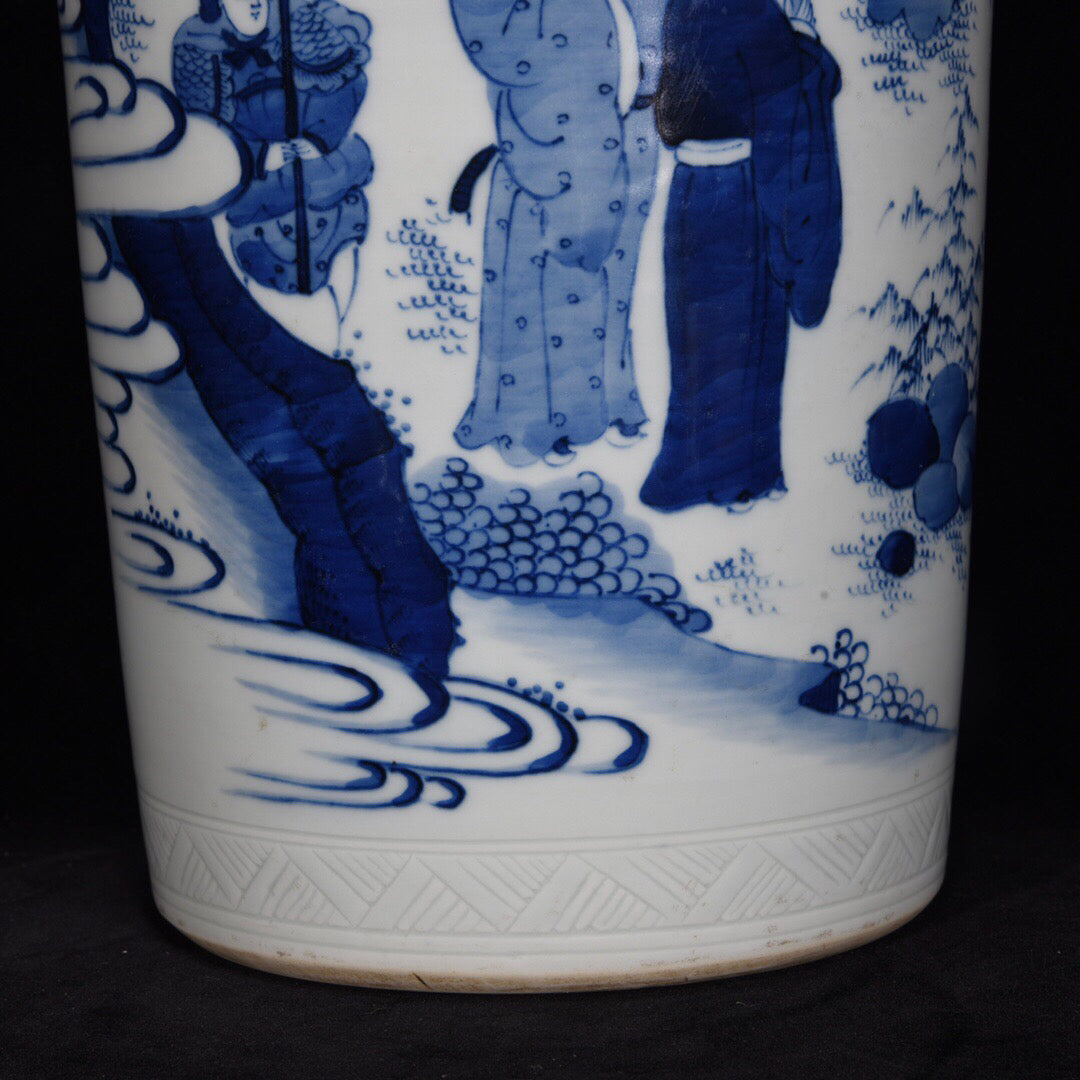 Chinese antique Yuan blue and white character story patterned hat tube