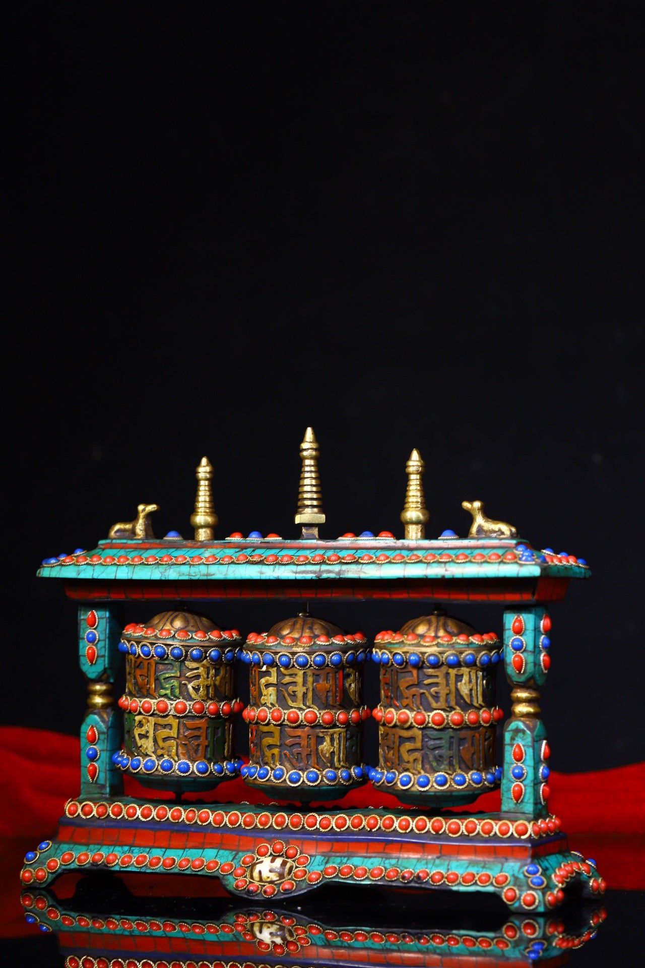 Copper body pure handmade knocking, chiseling, inlaid with gemstones, celestial bead spinning wheel