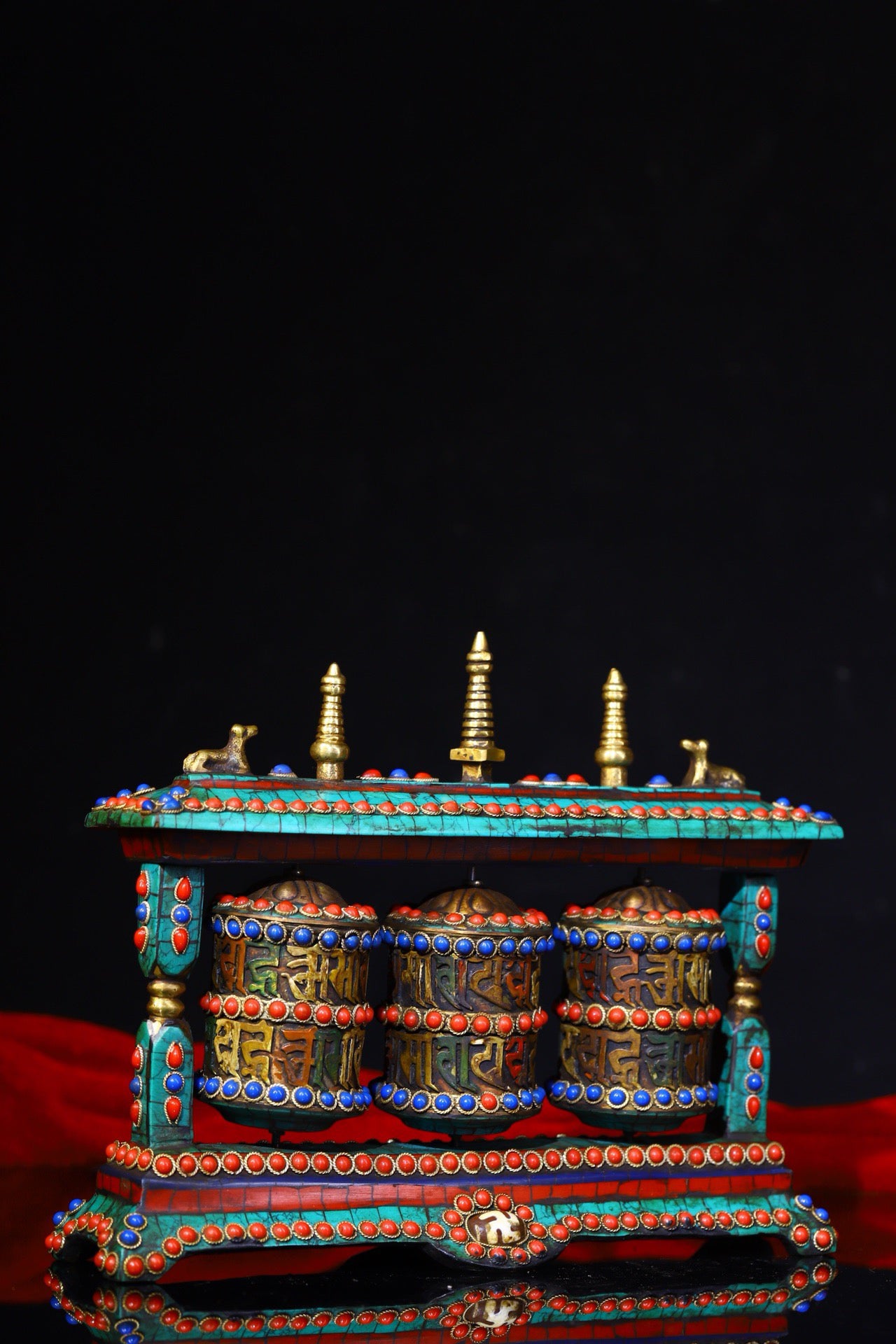Copper body pure handmade knocking, chiseling, inlaid with gemstones, celestial bead spinning wheel