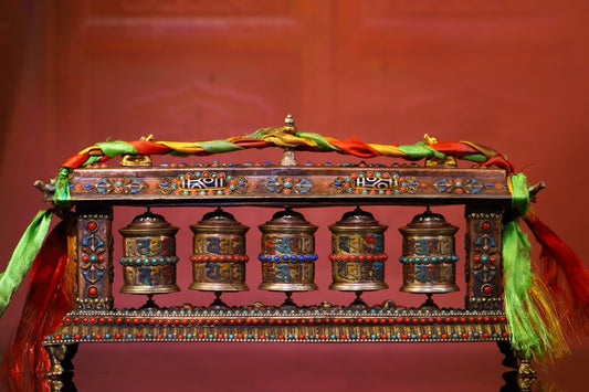 Copper body pure handmade knocking, chiseling, inlaid with gemstones, celestial bead spinning wheel