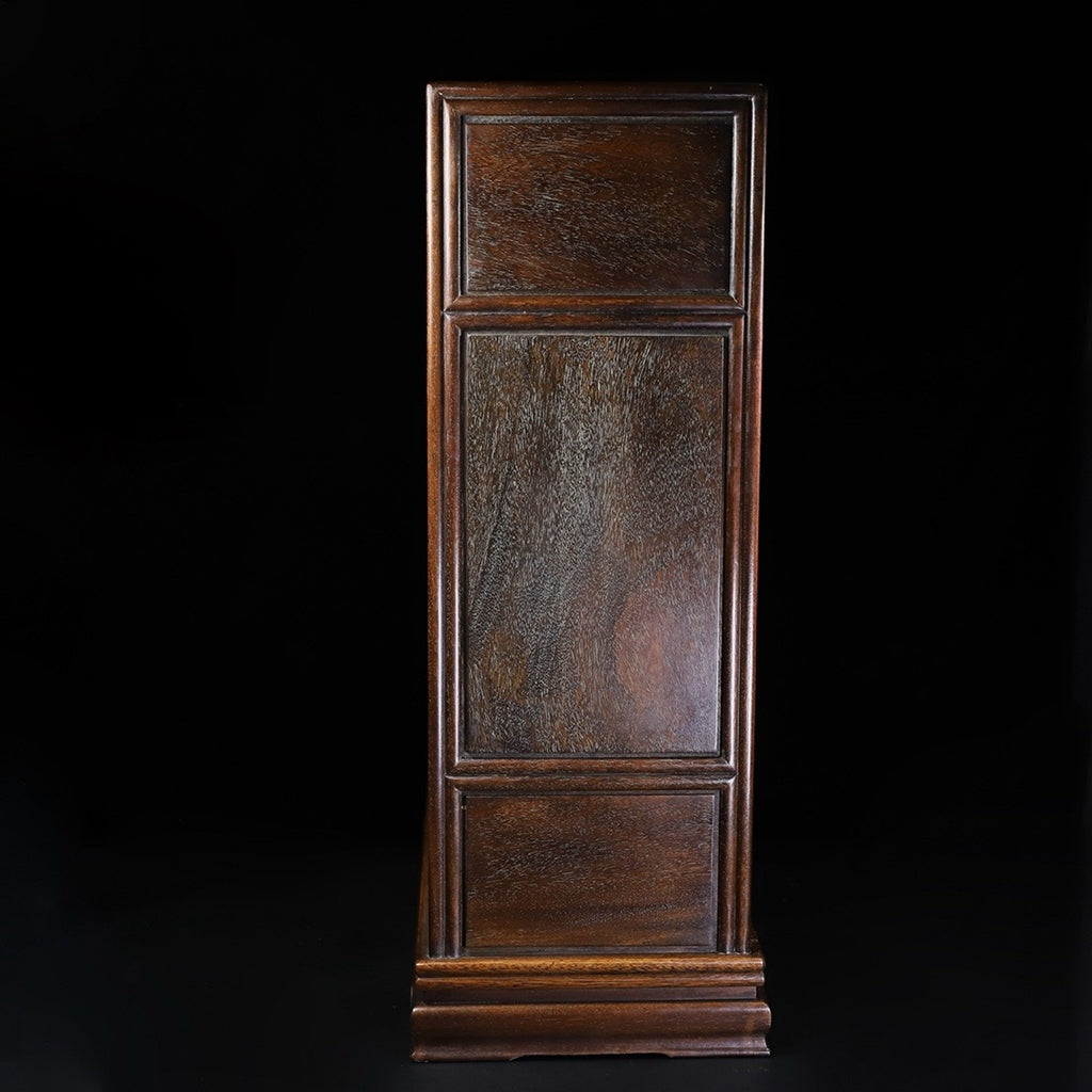 Huali wood carved dragon facing door