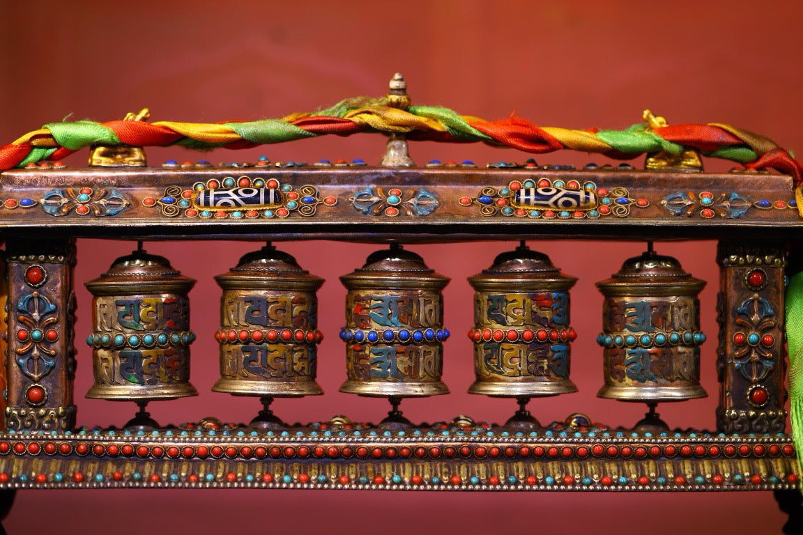 Copper body pure handmade knocking, chiseling, inlaid with gemstones, celestial bead spinning wheel