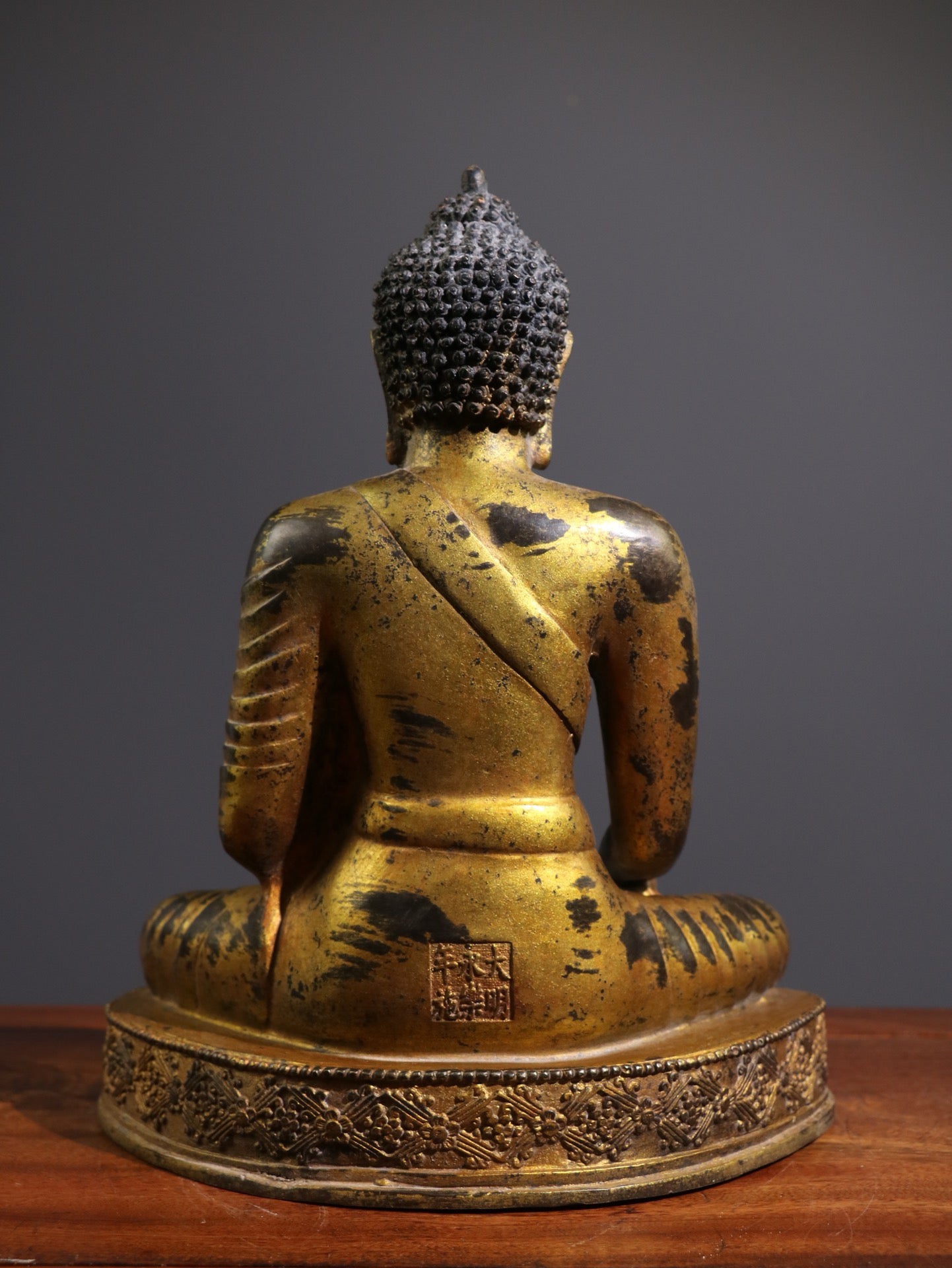 A Chinese antique pure copper statue of Shakyamuni Buddha