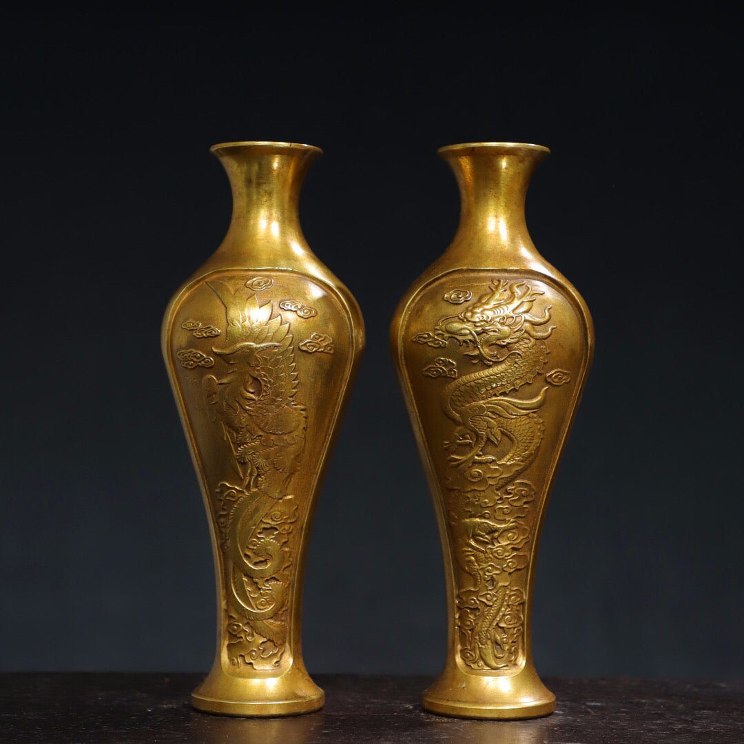 A pair of Chinese antique pure copper [Dragon and Phoenix Auspicious] vases