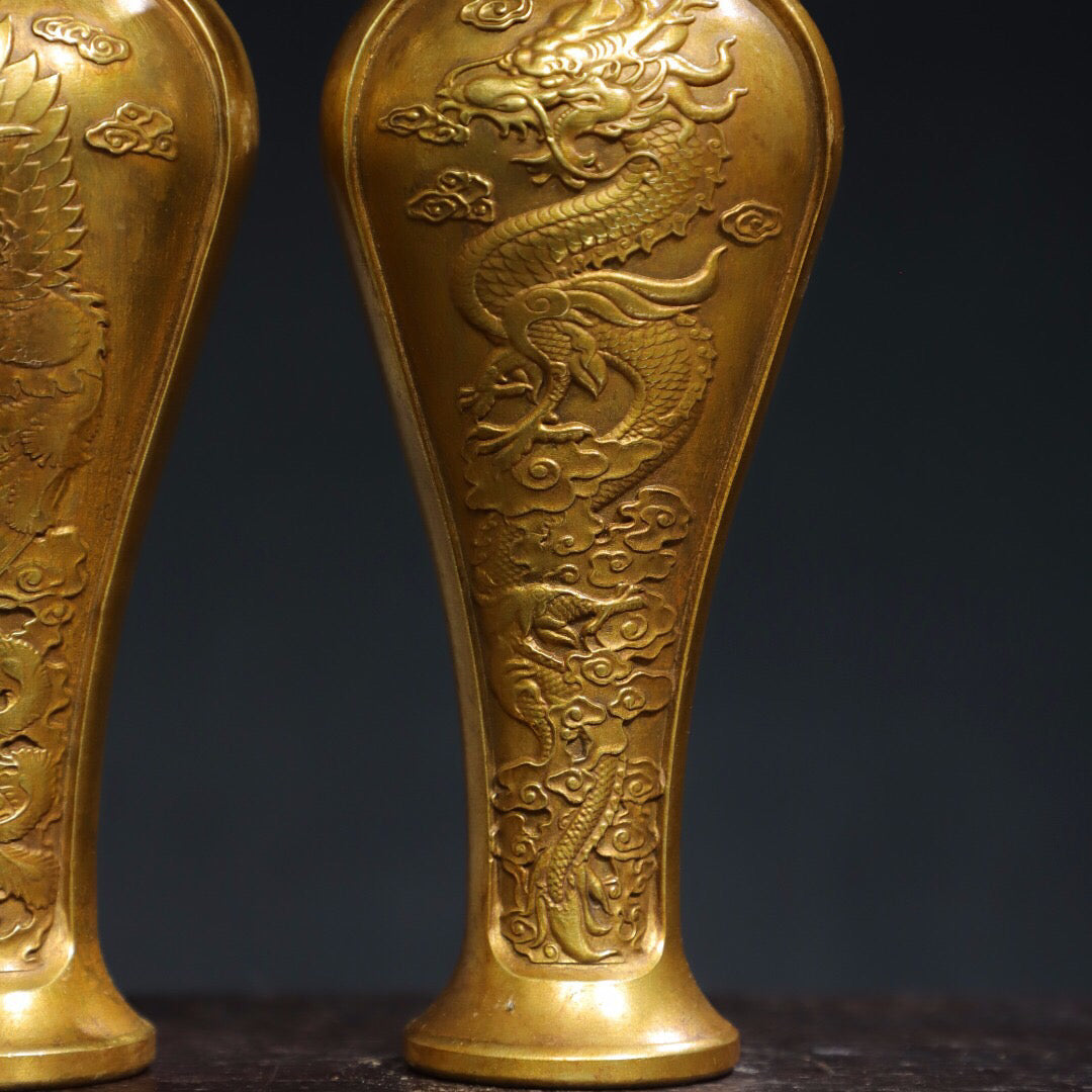 A pair of Chinese antique pure copper [Dragon and Phoenix Auspicious] vases