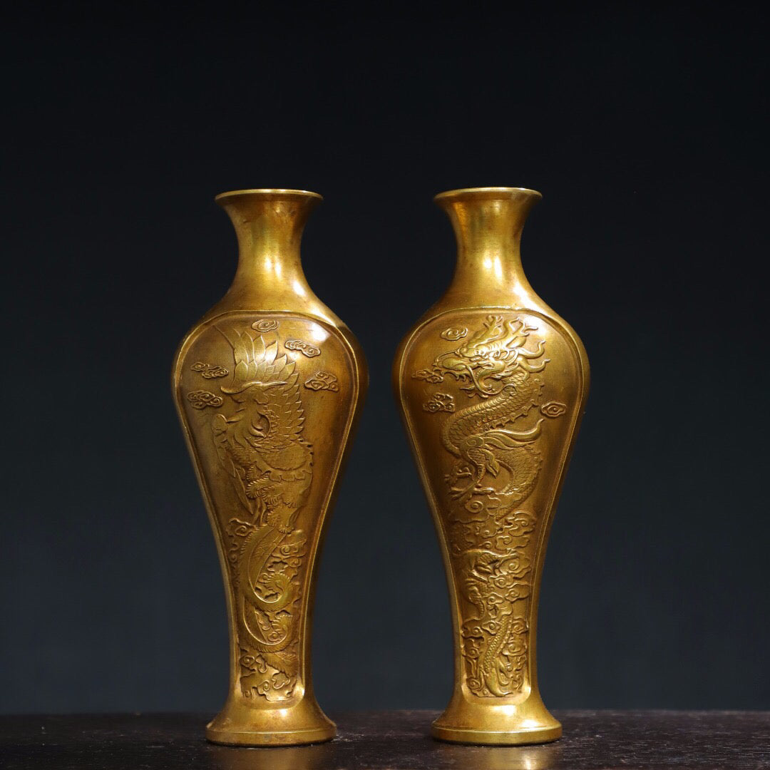 A pair of Chinese antique pure copper [Dragon and Phoenix Auspicious] vases