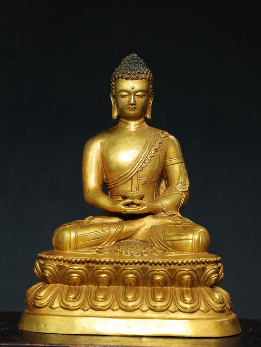 Bronze gilded Buddha statue of Shakyamuni