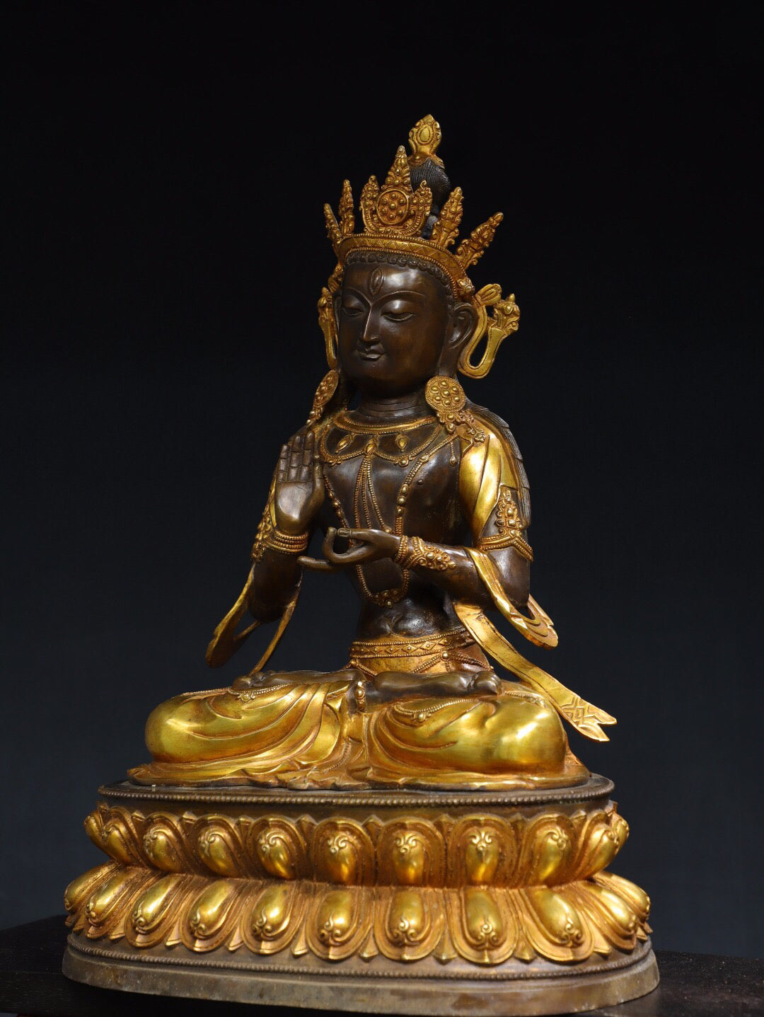 Chinese antique pure copper Buddha statue