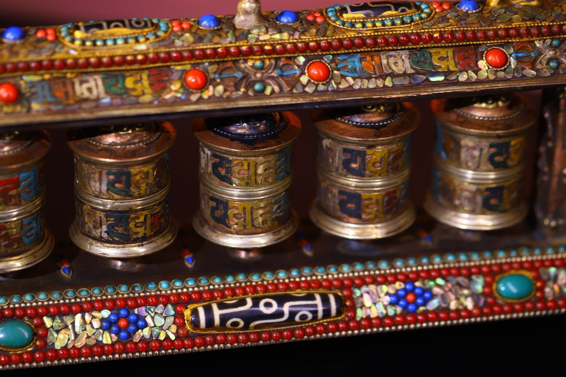 Copper body pure handmade knocking, chiseling, inlaid with gemstones, celestial bead spinning wheel