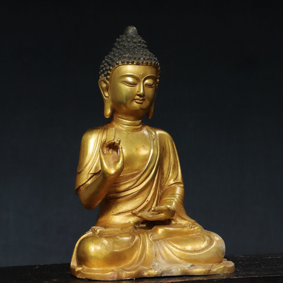 Chinese antique pure copper Buddha statue of the Great Sun Tathagata