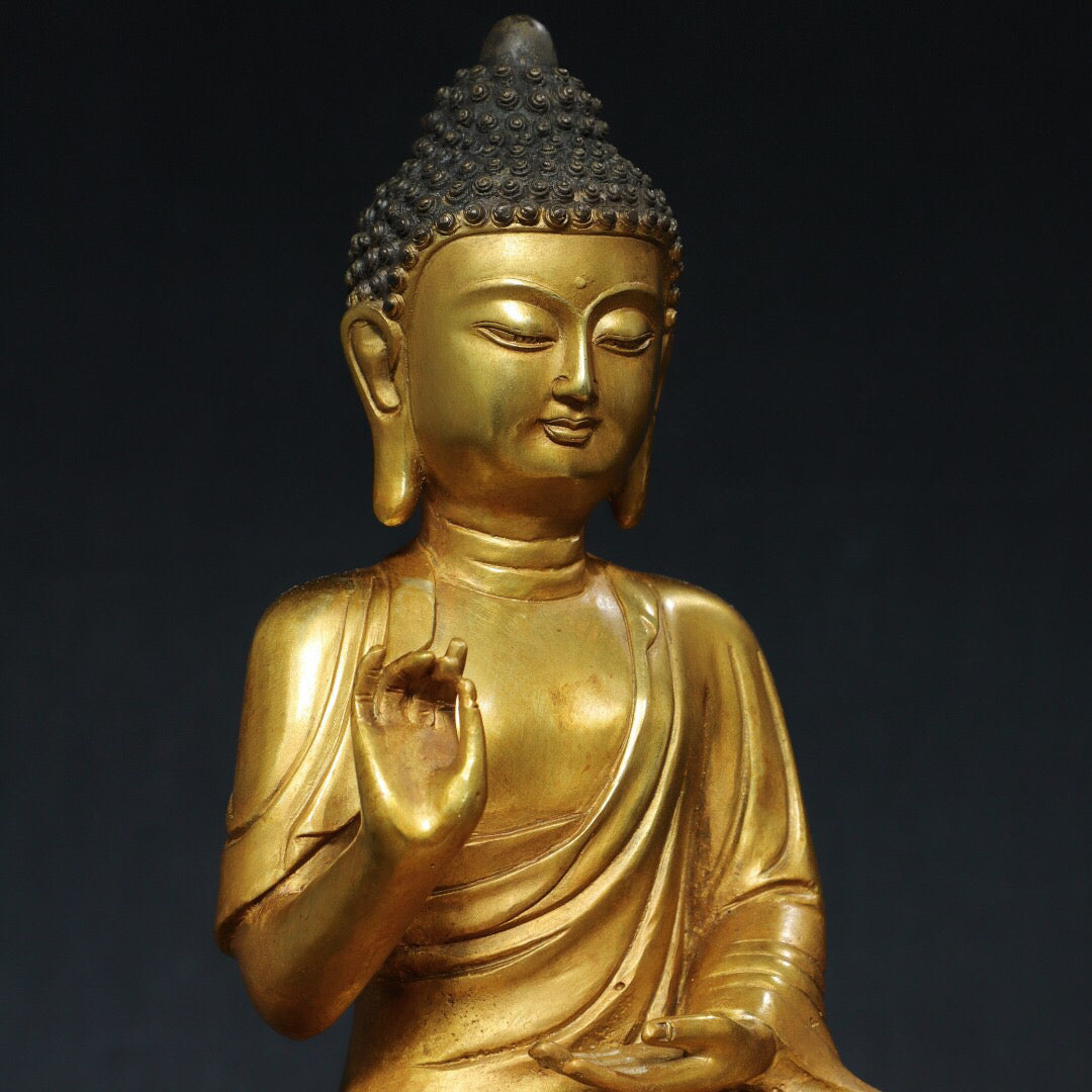 Chinese antique pure copper Buddha statue of the Great Sun Tathagata