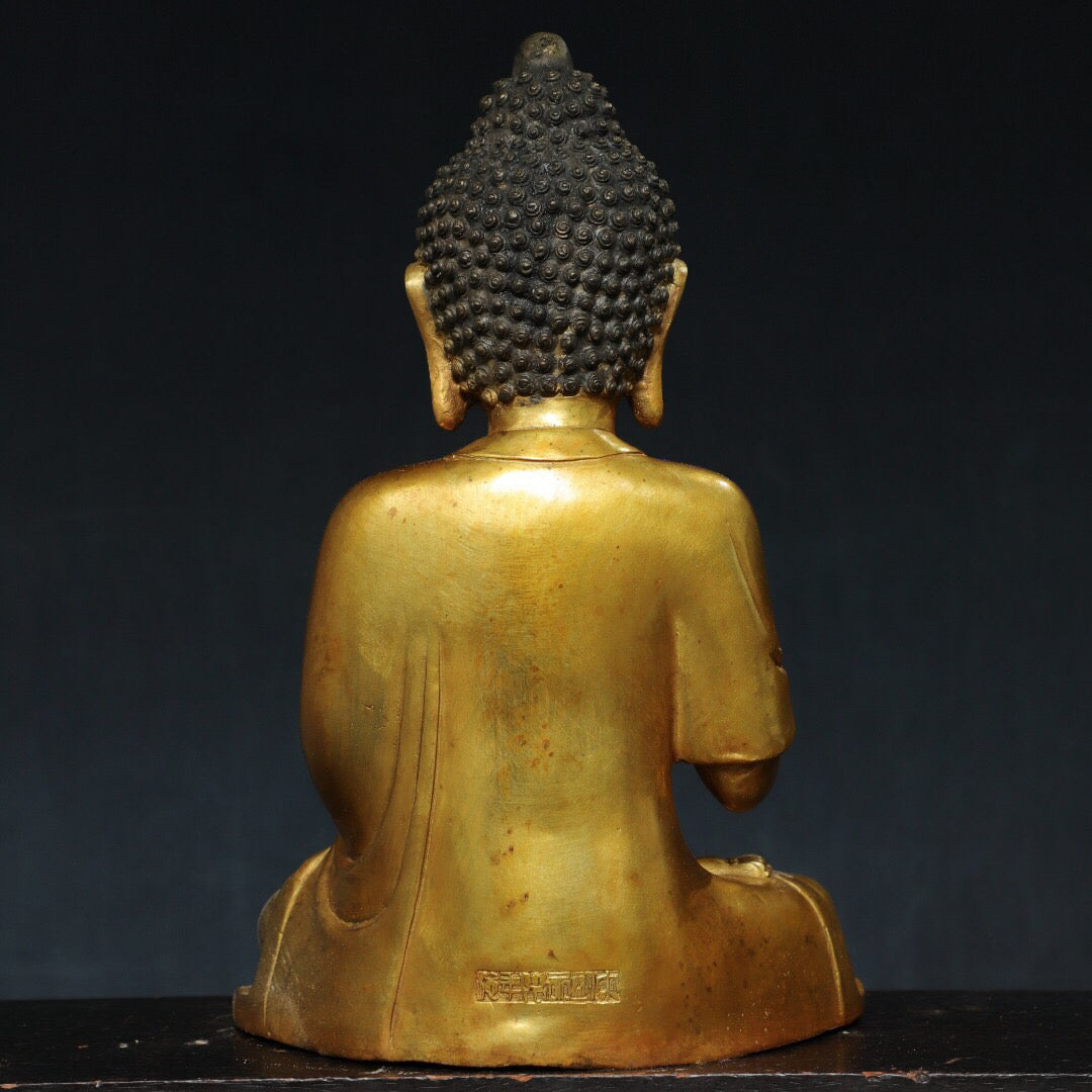 Chinese antique pure copper Buddha statue of the Great Sun Tathagata