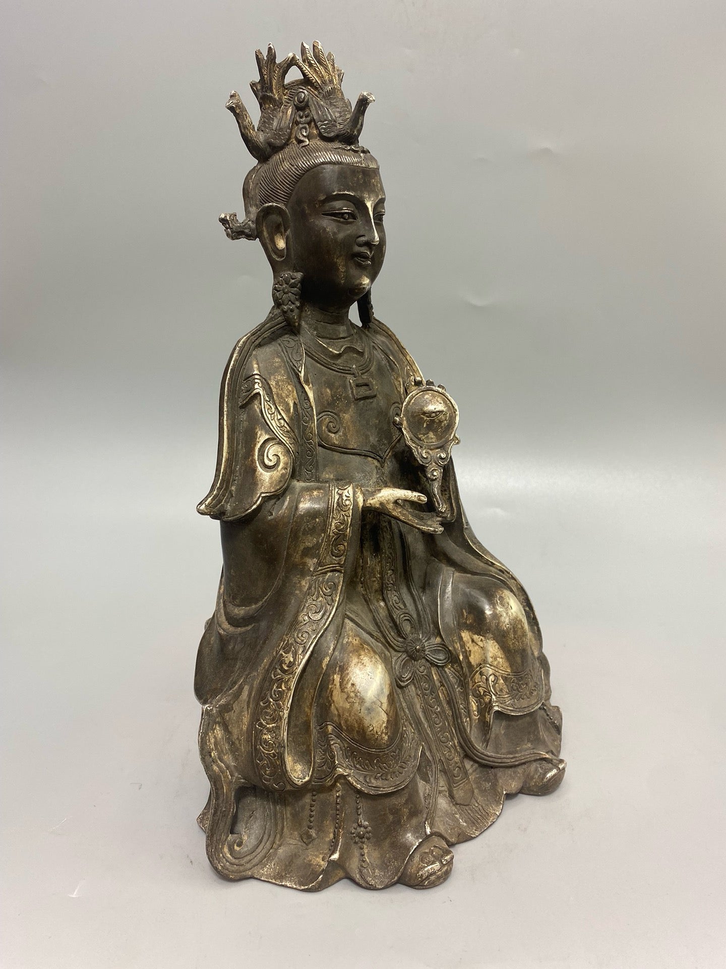 Chinese antique pure copper gilded silver Buddha statue ornament