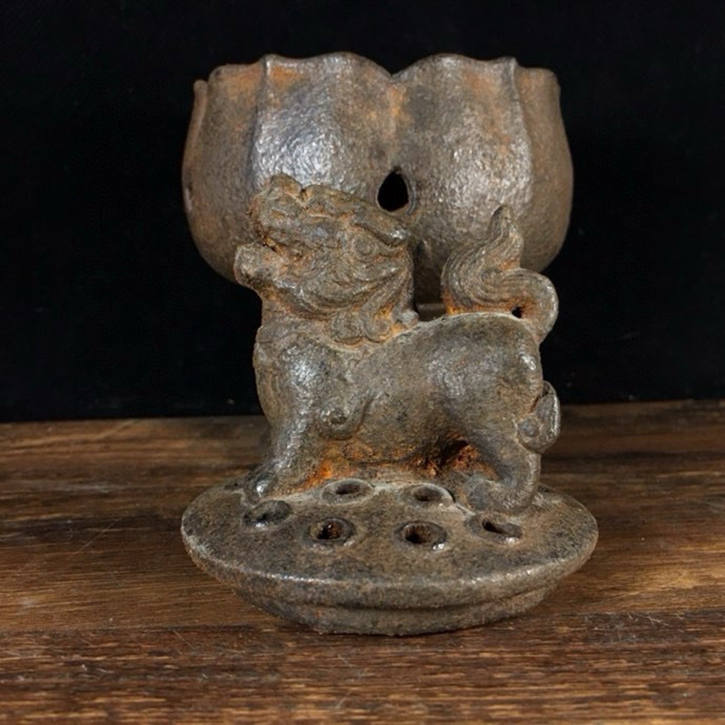 Pure iron lion high platform incense burner