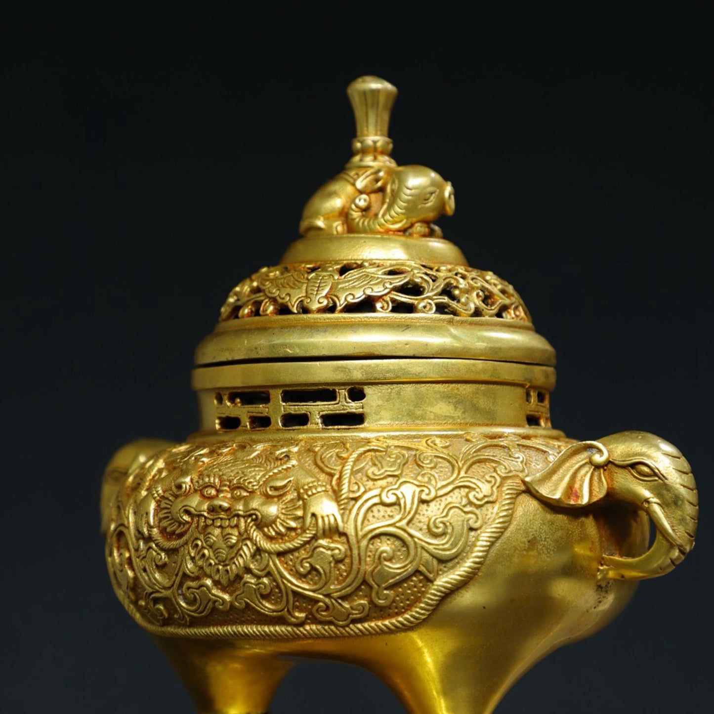 Copper Gilded Gold [Taiping Elephant] Incense Burner