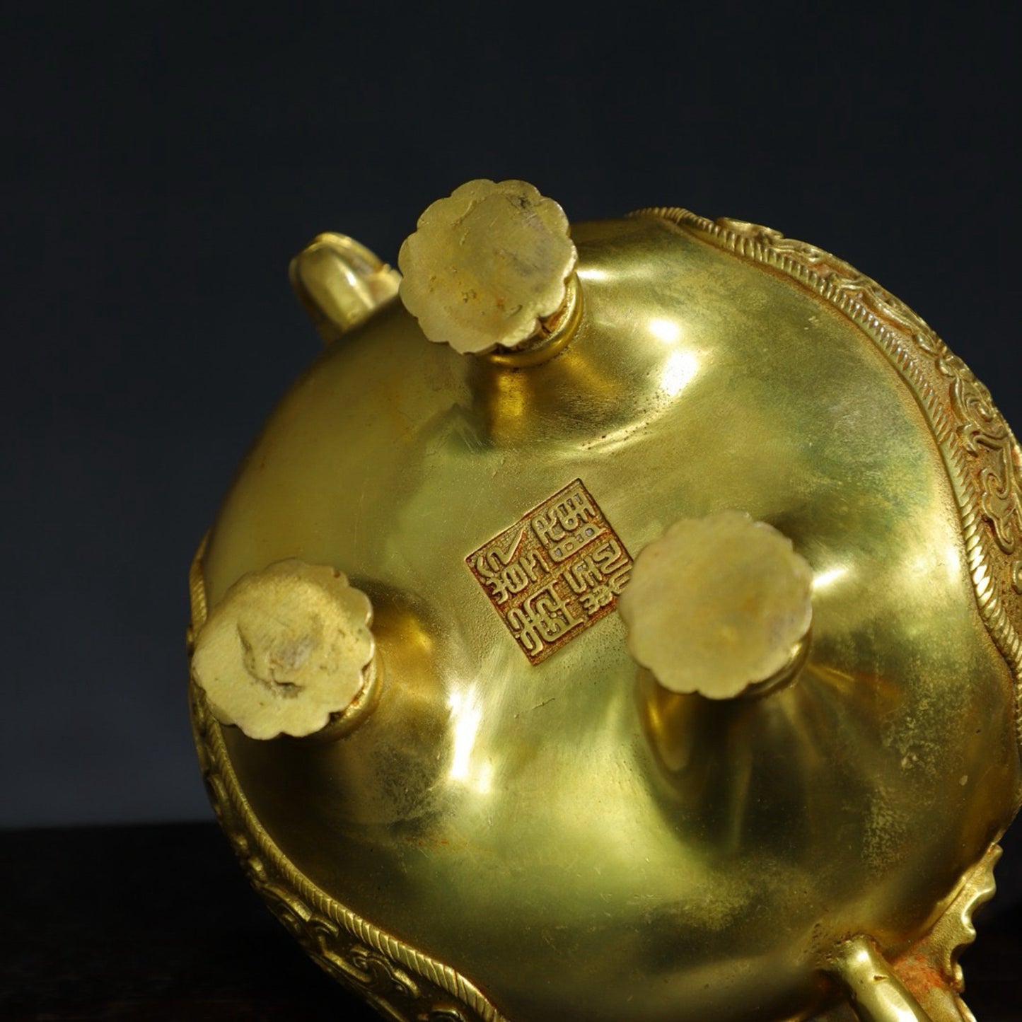 Copper Gilded Gold [Taiping Elephant] Incense Burner
