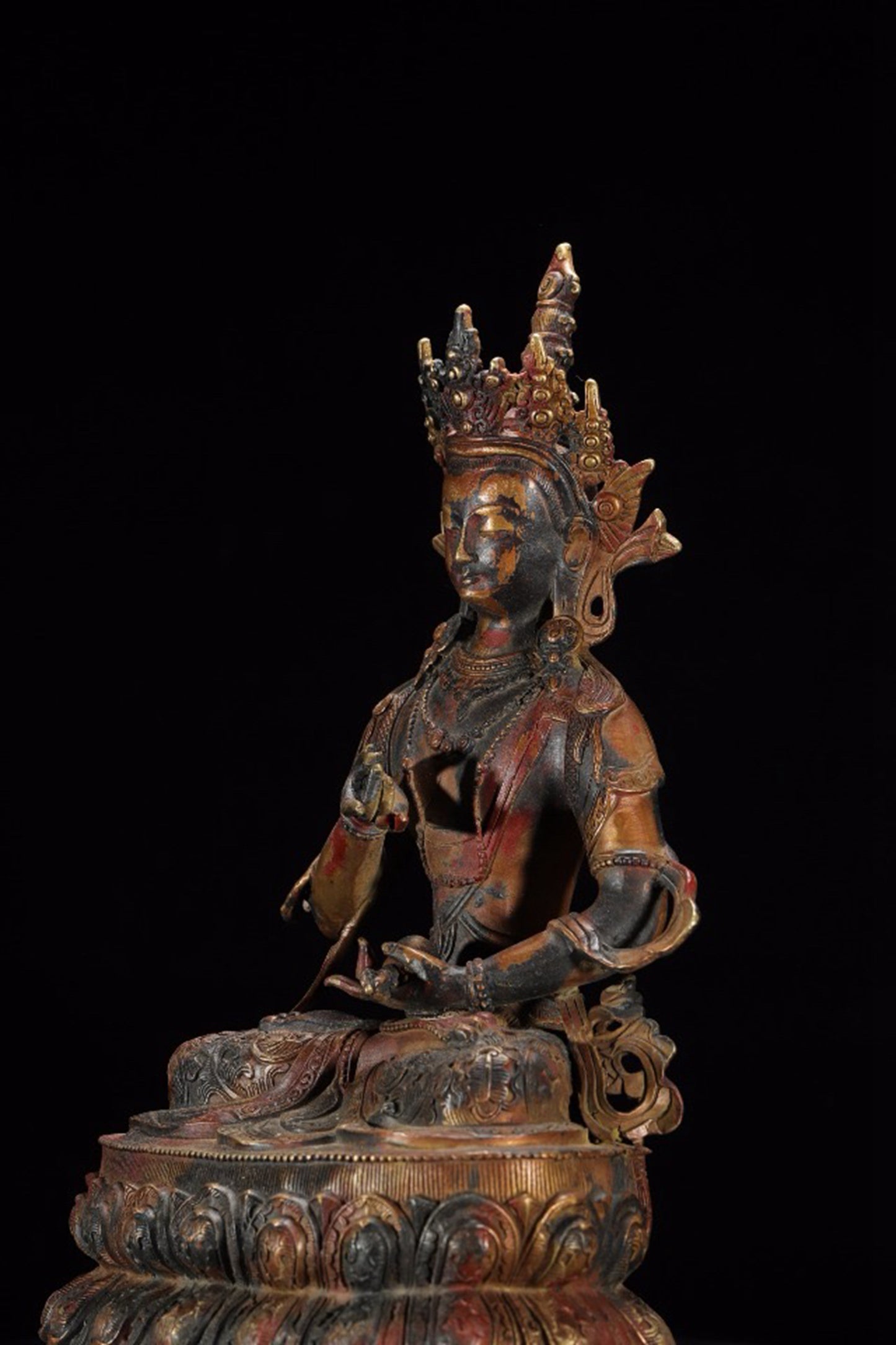 Bronze gilded Buddha statue in Vajrasattva
