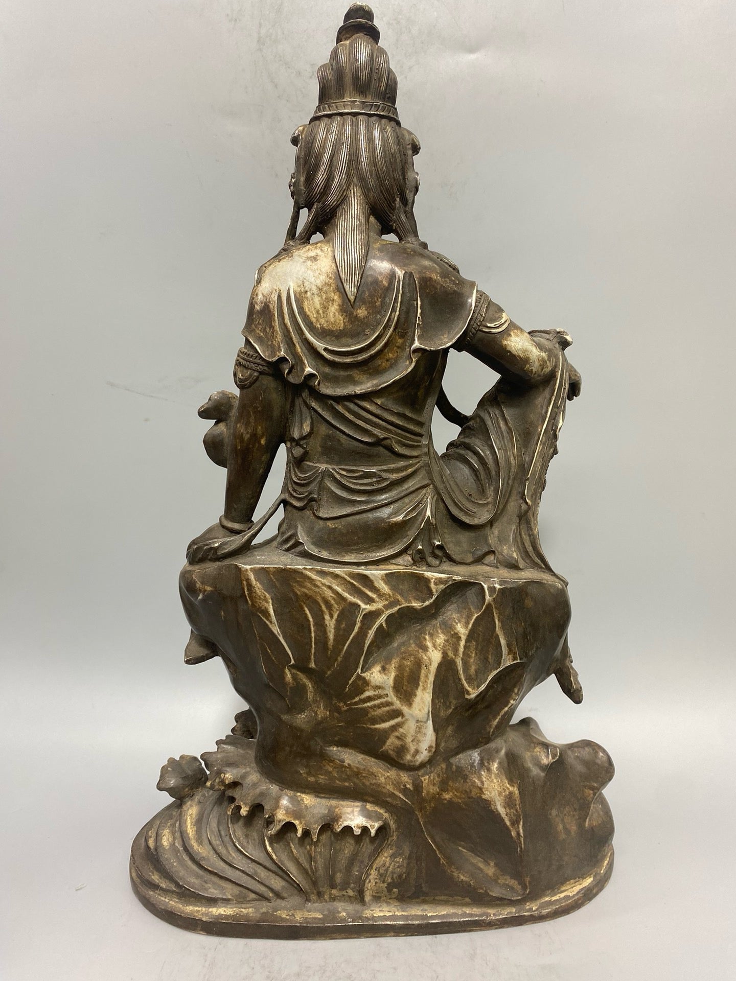 Chinese antique pure copper gilded silver free Guanyin Buddha statue ornament