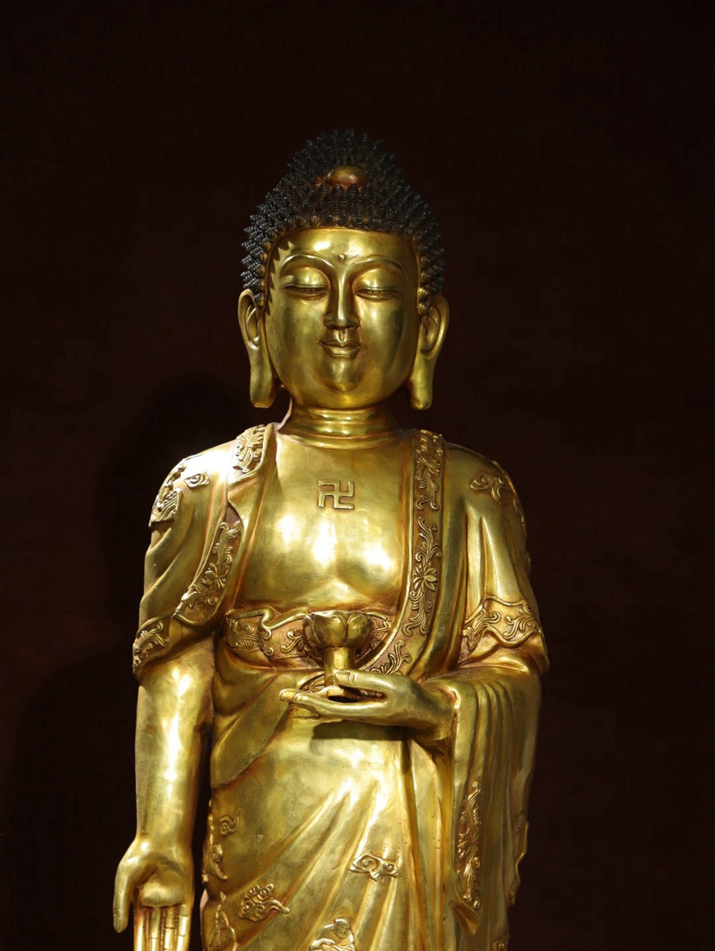 Bronze gilded Buddha statue of Amitabha Buddha