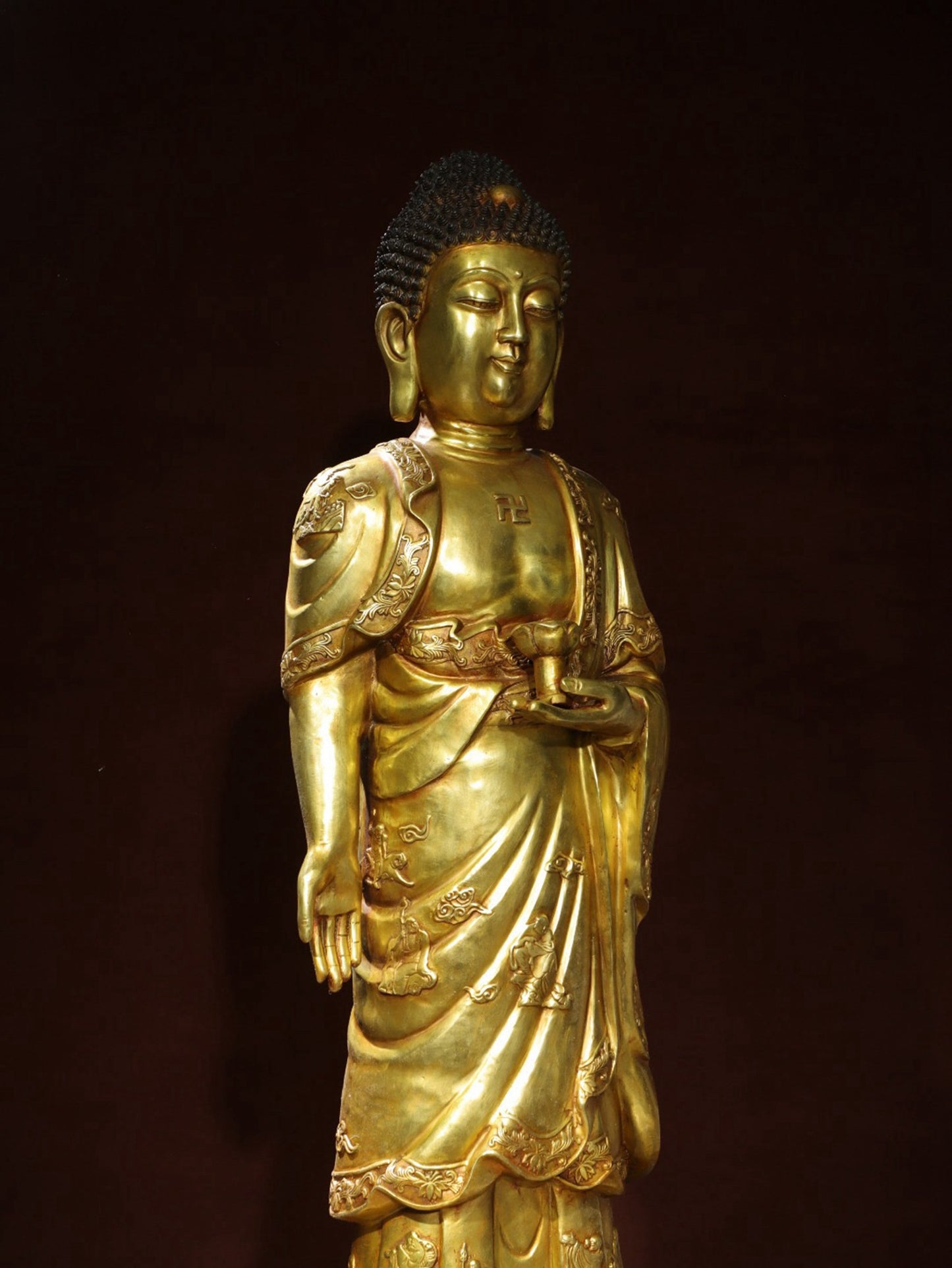 Bronze gilded Buddha statue of Amitabha Buddha
