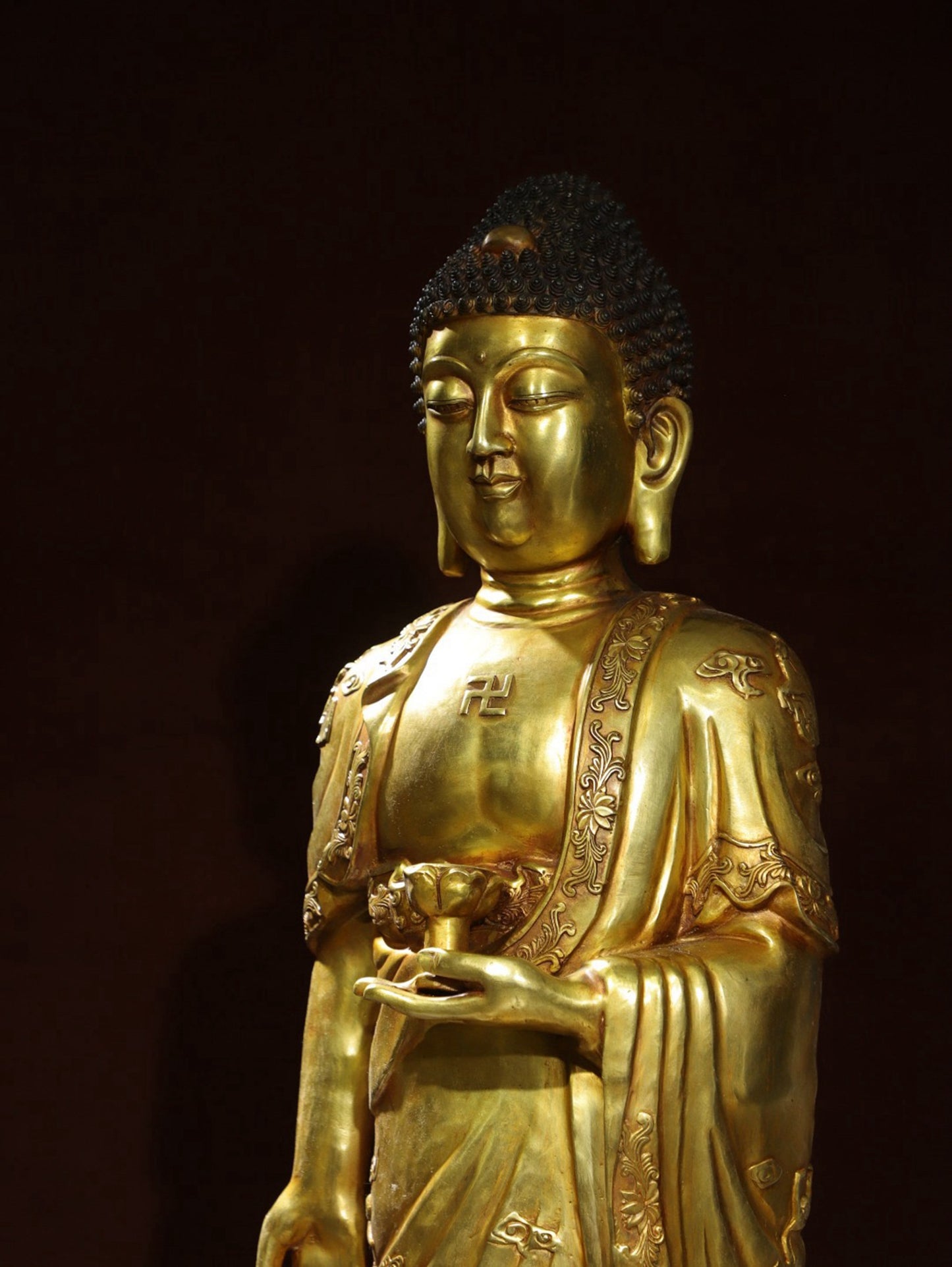 Bronze gilded Buddha statue of Amitabha Buddha