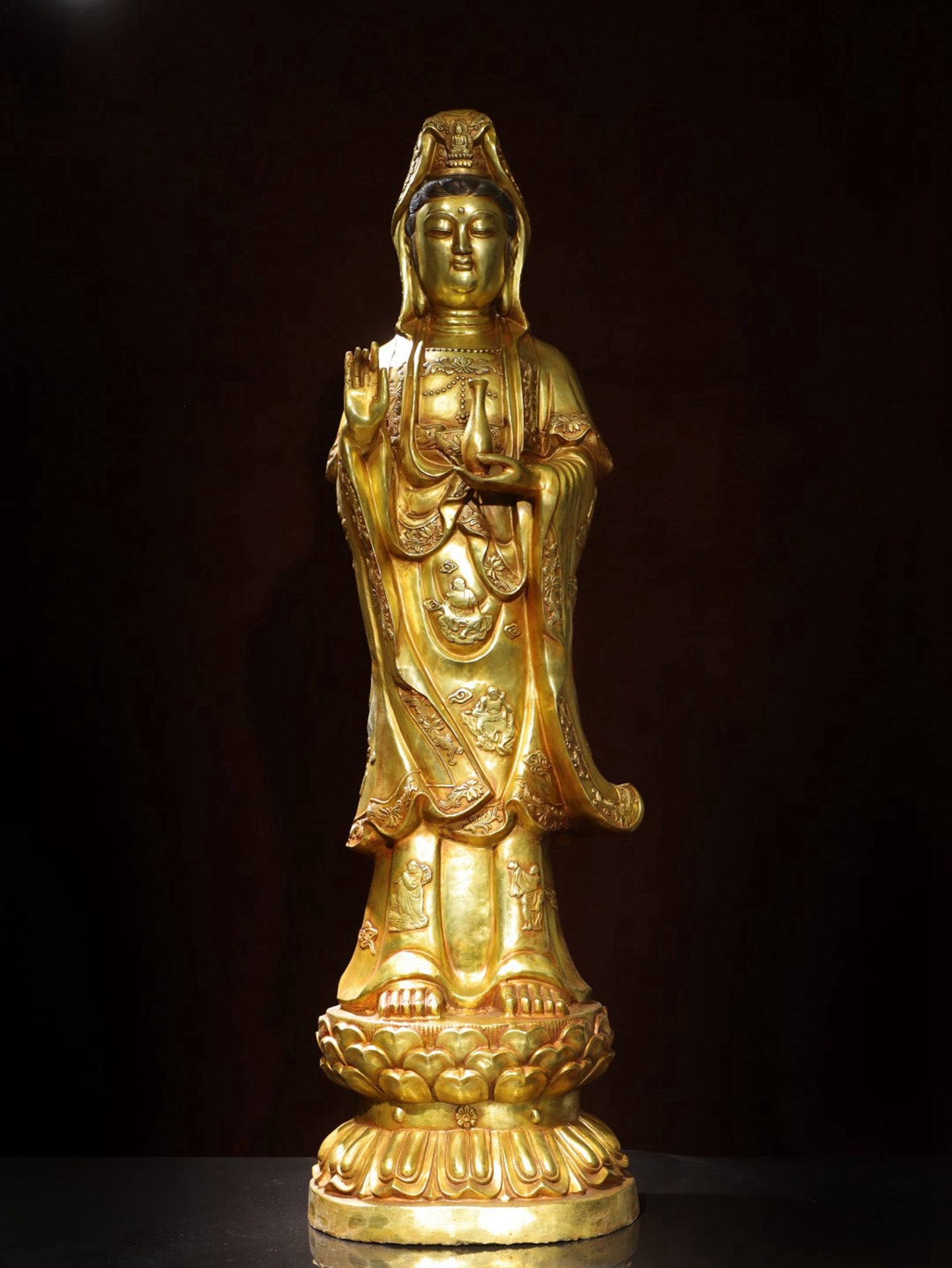 Bronze gilded statue of Guanyin Bodhisattva