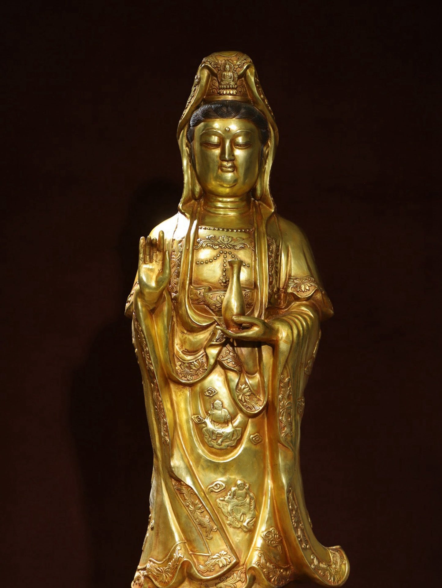 Bronze gilded statue of Guanyin Bodhisattva