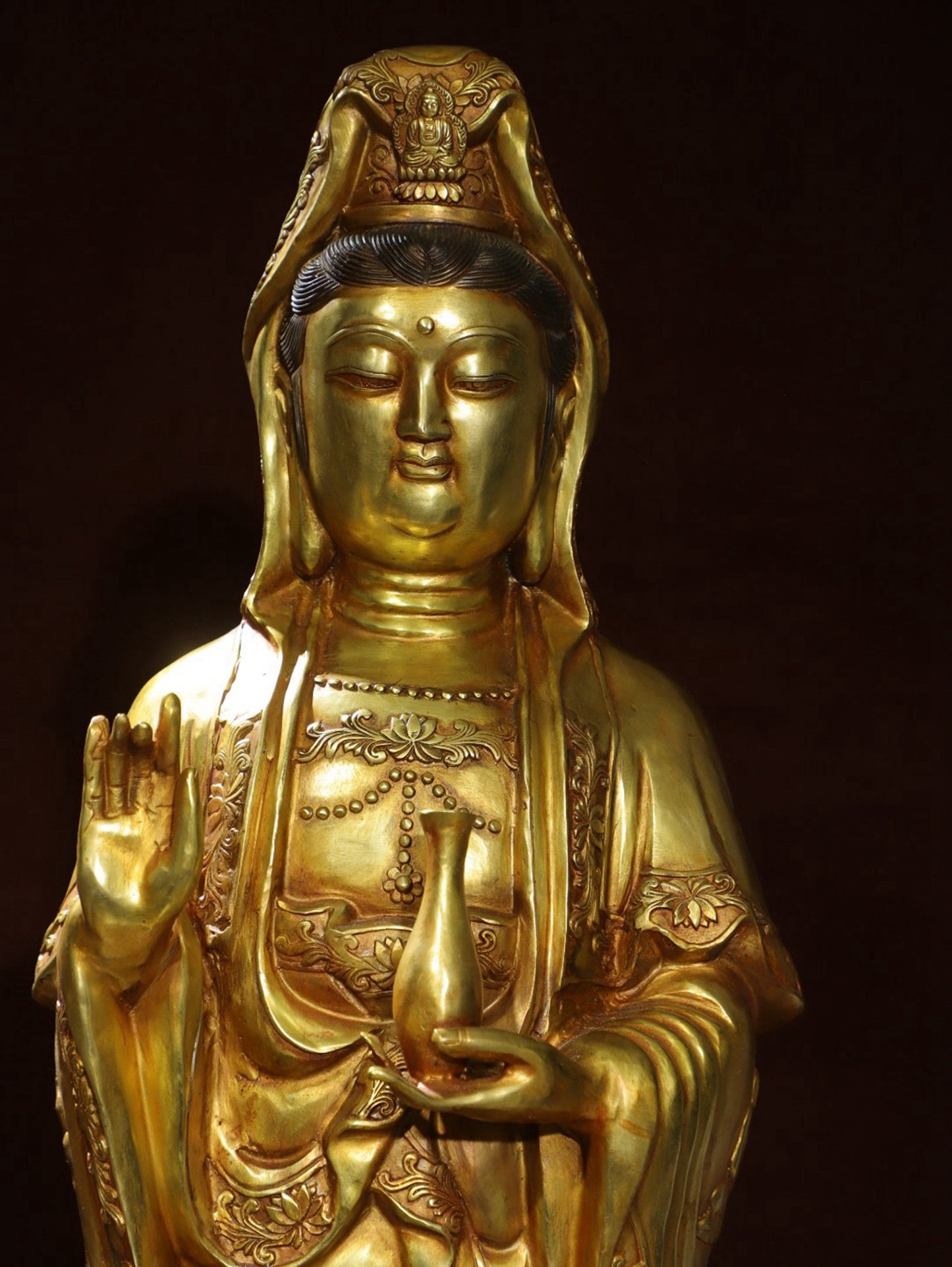 Bronze gilded statue of Guanyin Bodhisattva