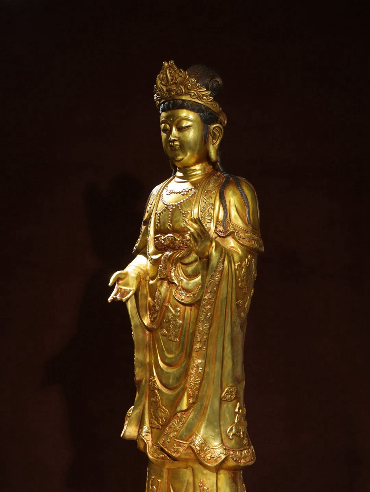 Bronze gilded statue of Bodhisattva Da Shi Zhi