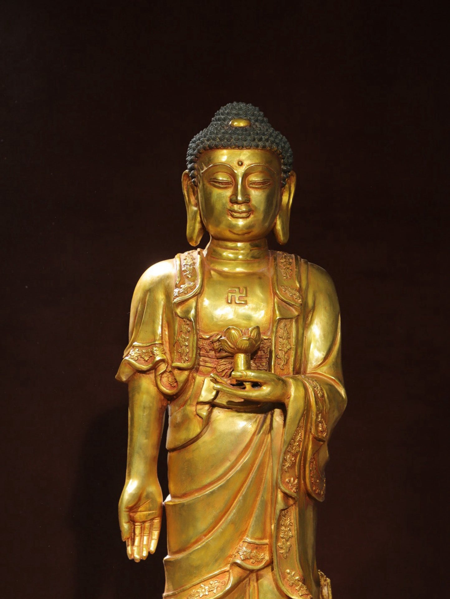 Bronze gilded Buddha statue of Amitabha Buddha