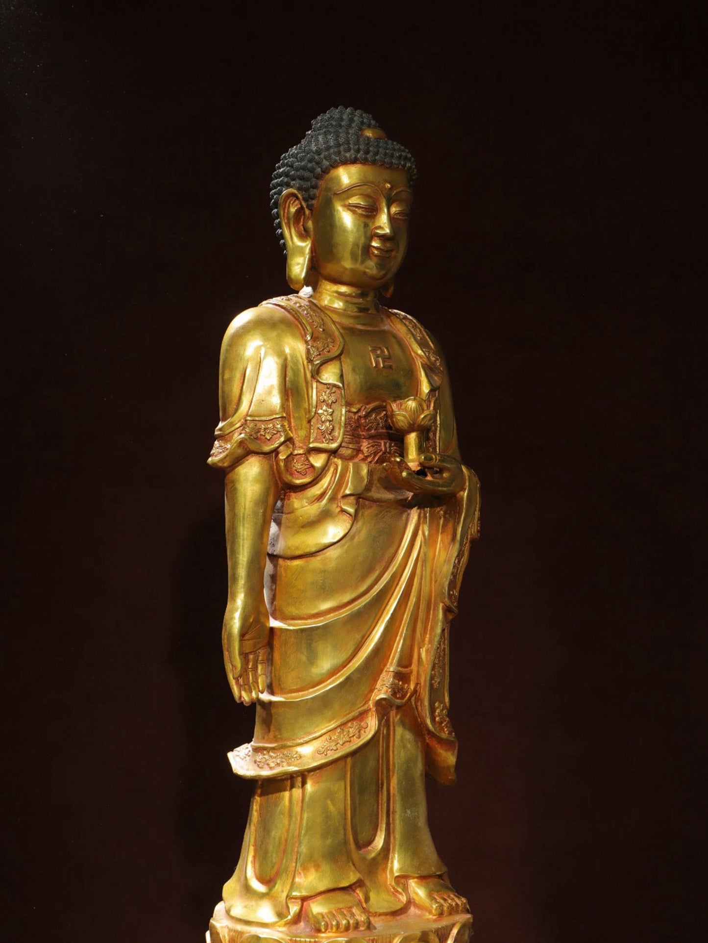 Bronze gilded Buddha statue of Amitabha Buddha