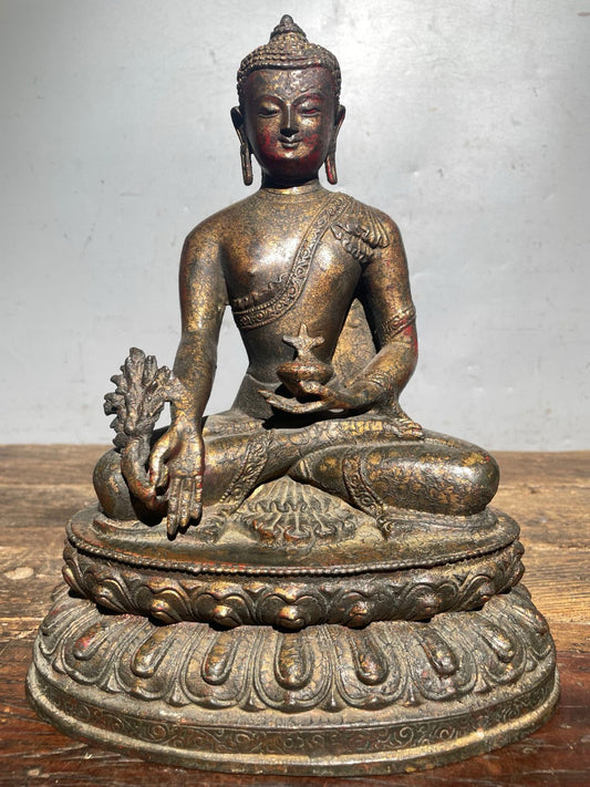 Chinese antique pure copper statue of Shakyamuni Buddha