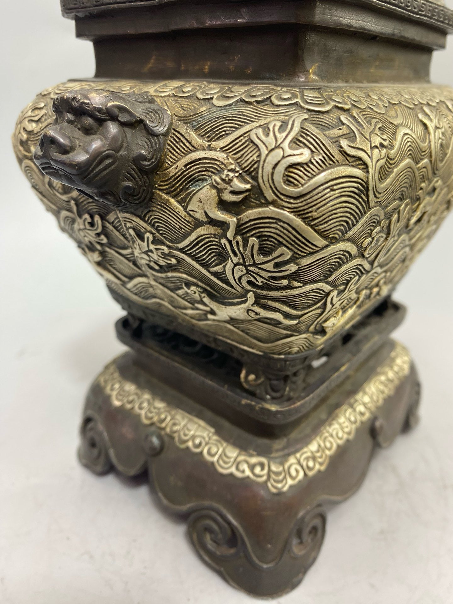 Chinese Antique Pure Copper Gilded Silver Sea Beast Aromatherapy Stove