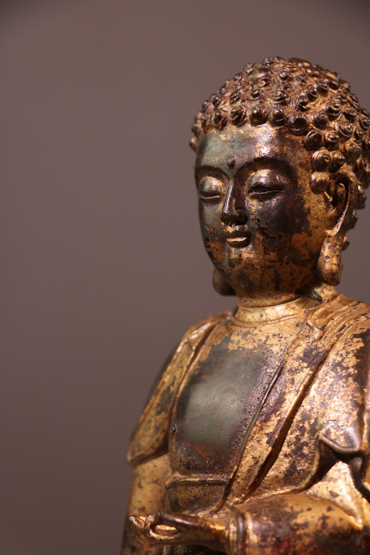 Chinese antique pure copper statue of Shakyamuni Buddha