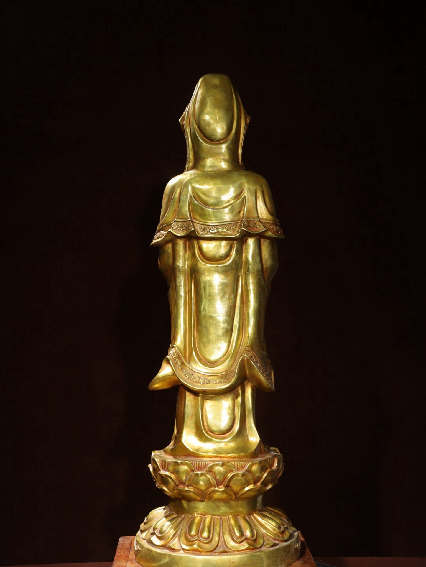 Bronze gilded statue of Guanyin Bodhisattva