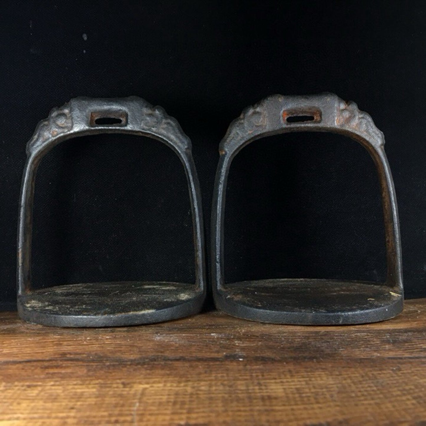 Pure iron stirrups