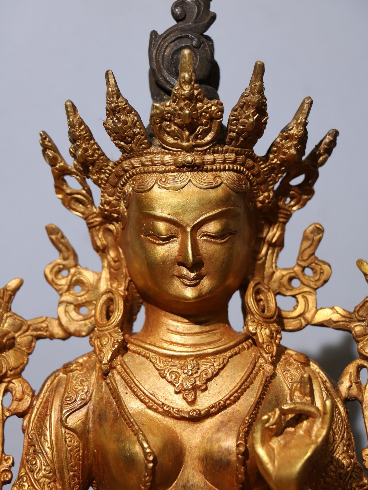 Chinese antique pure copper statue of Guanyin Bodhisattva