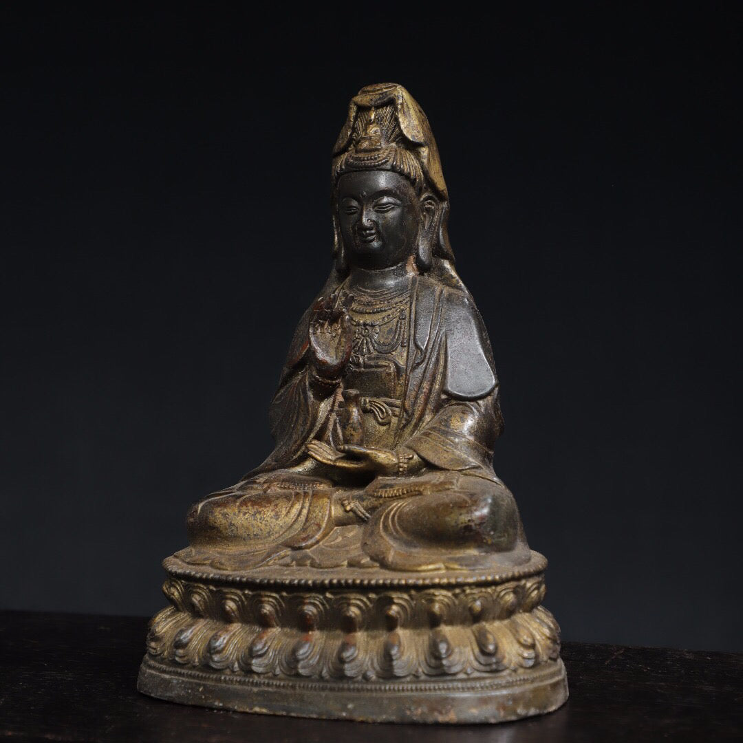 Chinese antique pure copper Guanyin Buddha statue