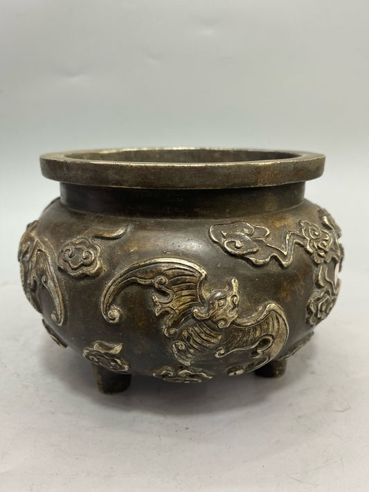 Chinese antique pure copper gilded silver auspicious cloud longevity furnace