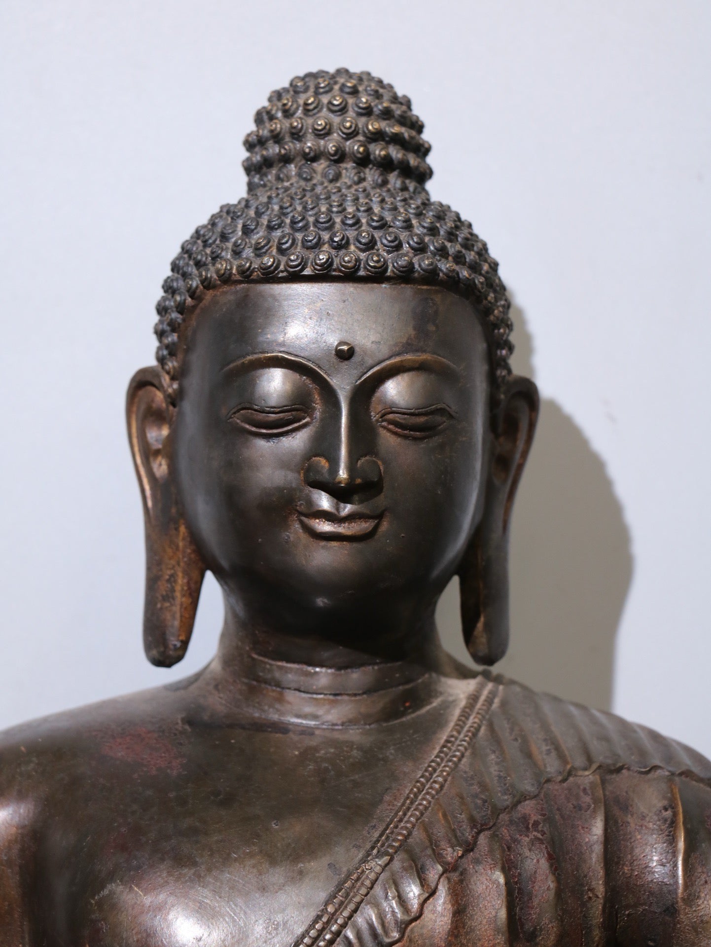 Chinese antique pure copper statue of Shakyamuni Buddha
